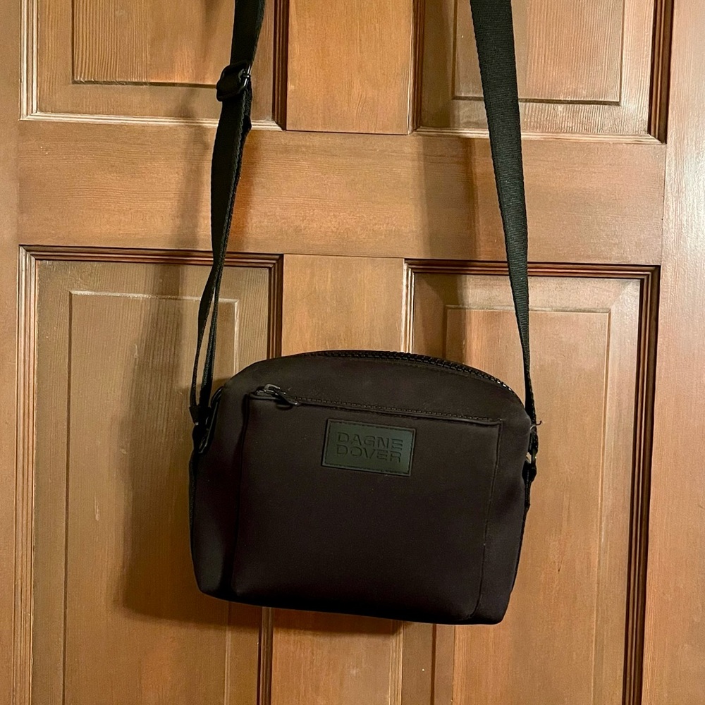 Dange Dover Micah Crossbody